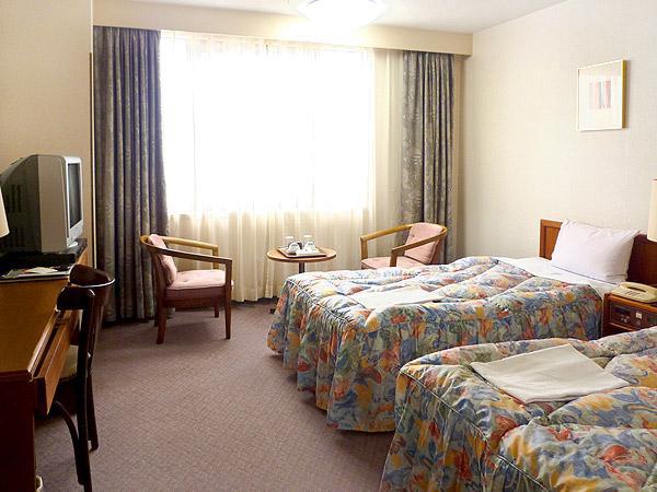 Hotel Binario Komatsu Centre Zewnętrze zdjęcie